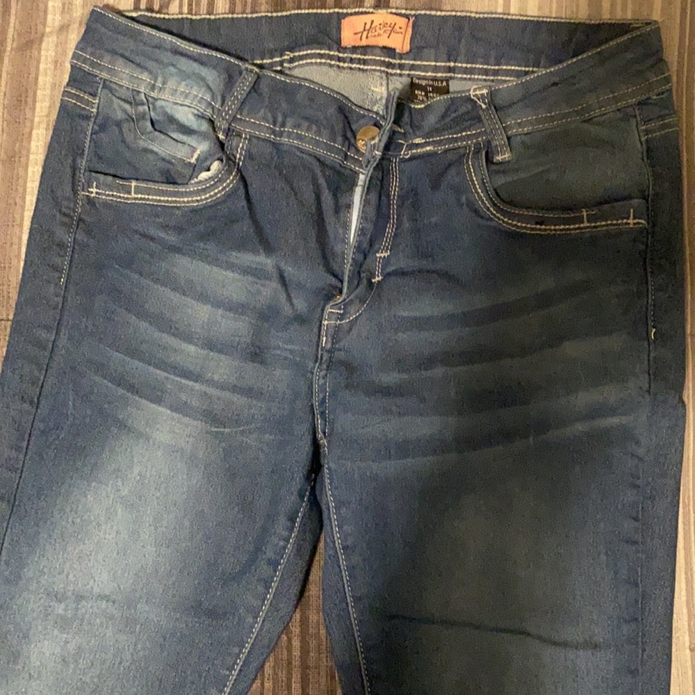 Jeans - Picture 2 of 3